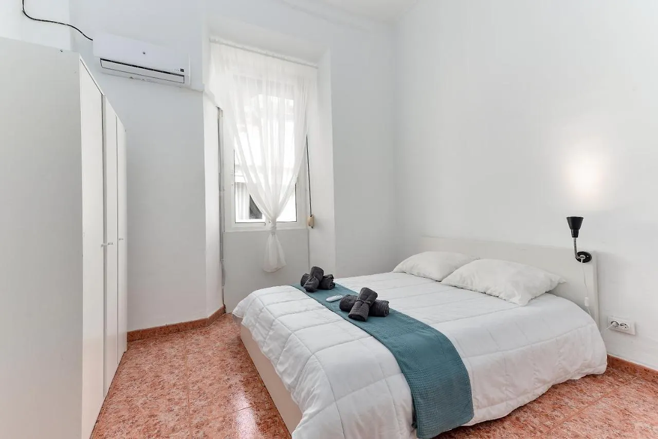 Duque De Rivas Apartments! マラガ アパート