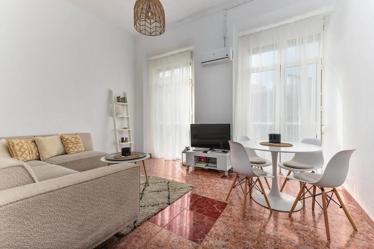 Duque De Rivas Apartments! マラガ スペイン